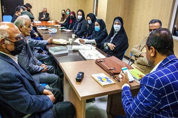 "جایگاه حضرت فاطمه (س) و زن در ادبیات فارسی" در کارگاه شعر آهنگ دیگر مورد بررسی واقع شد