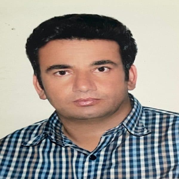 "کتاب من ببر نیستم پیچیده به بالای خود تا کم " از مهندسی پنهان برخوردار است