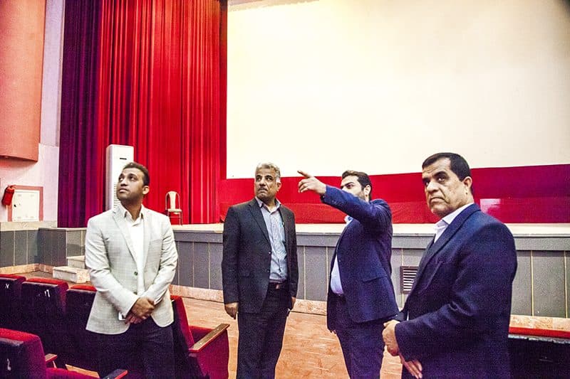 بازدید فرماندار بوشهر از مجتمع فرهنگی و هنری سینما بهمن