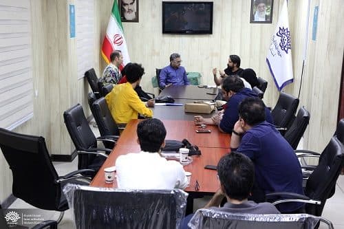 نشست نقد و بررسی نمایش ‌"مرگ فروشنده" در بوشهر برگزار شد