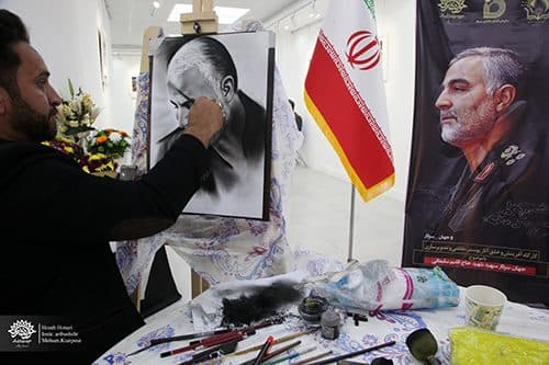 خلق 28 اثر تجسمی با موضوع "سپهبد شهید سلیمانی" در بوشهر