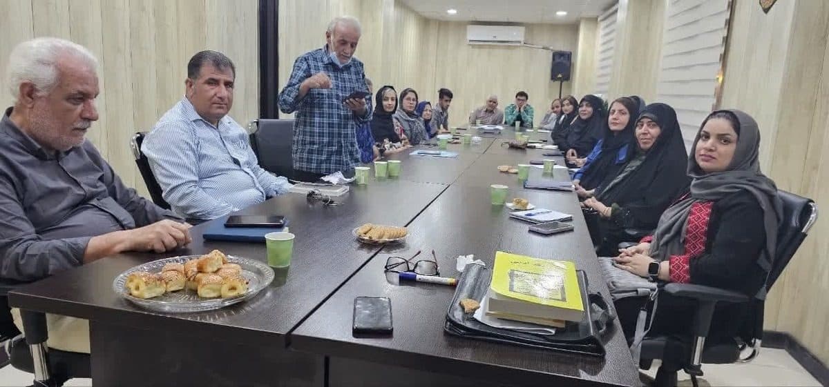 شعرفاطمی و مؤلفههای آن بررسی شد