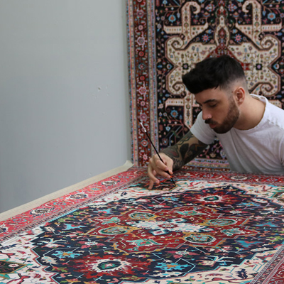 نقاشی های پر جزییات با الهام از نقوش فرش های ایرانی