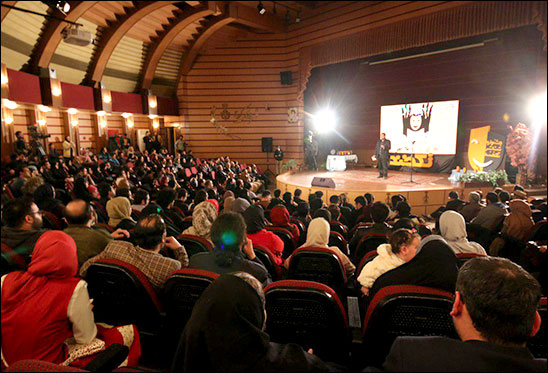 ششمین جشنواره سراسری تک طنز «تکخند» به پایان رسید