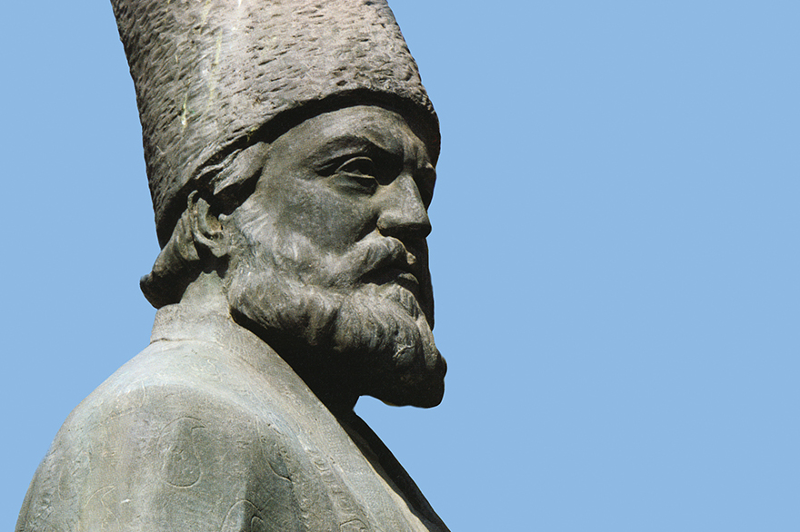 مجسمه میرزا‌ تقی‌خان امیرکبیر