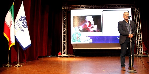 غلامحسین دریانورد چهره برتر هنر انقلاب اسلامی استان بوشهر شد