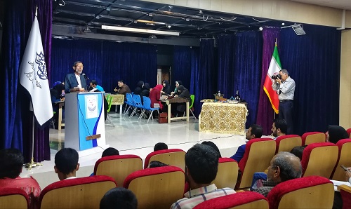 نشست تخصصی هنرمندان با محوریت قرآن و هنر در بوشهر برگزار شد