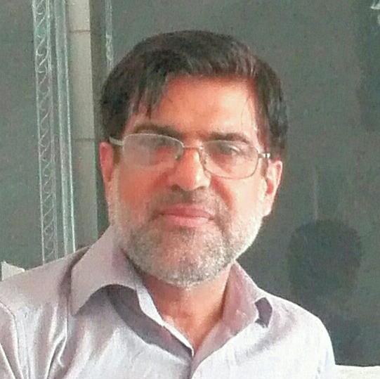 هنرمند متعهد به احیای سنت های فراموش شده می پردازد