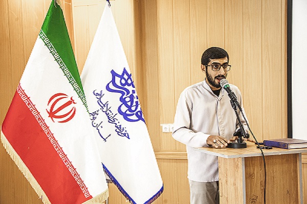 پاسداشت یاد شهدای شاهچراغ در کارگاه خلق پوستر