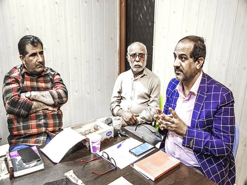 «وصف شاعرانه در شعر معاصر» در کارگاه شعر حوزه هنری استان بوشهر بررسی شد