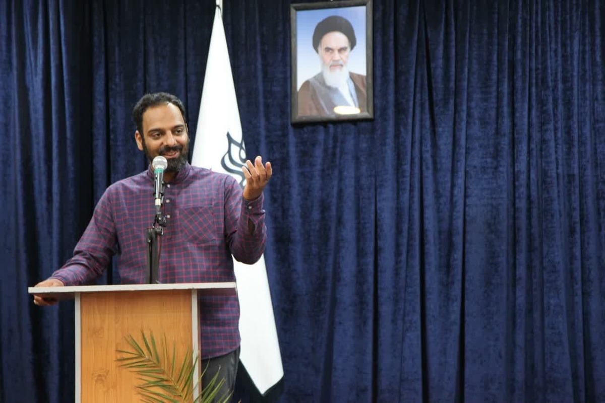 شعر زمانی ماندگار است که از روح متعالی شاعر برخیزد