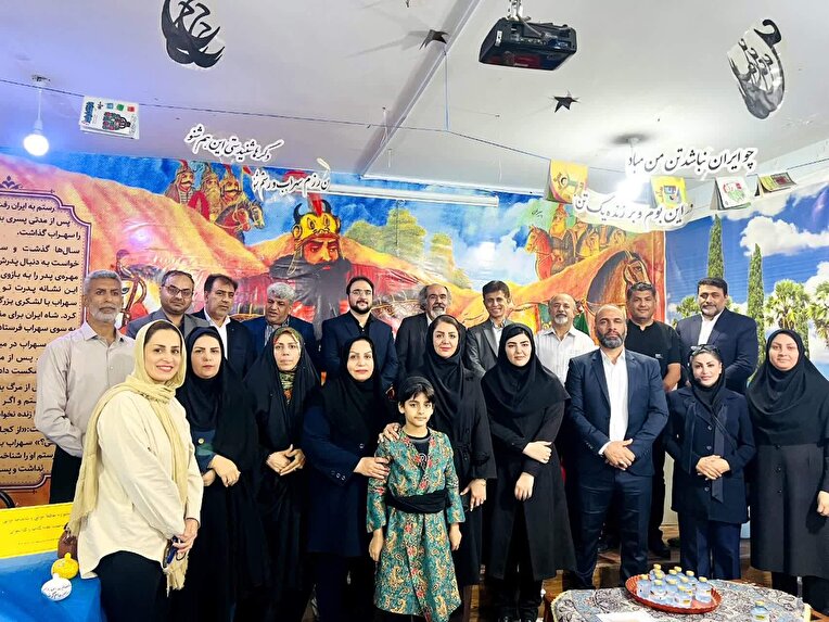 برگزاری دومین جلسه طرح «صدای هنر در مدرسه»در دبستان شهید باهنر